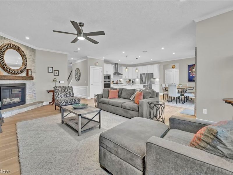 180 Country Meadow Lane , Wadsworth, OH 44281 Photo 13