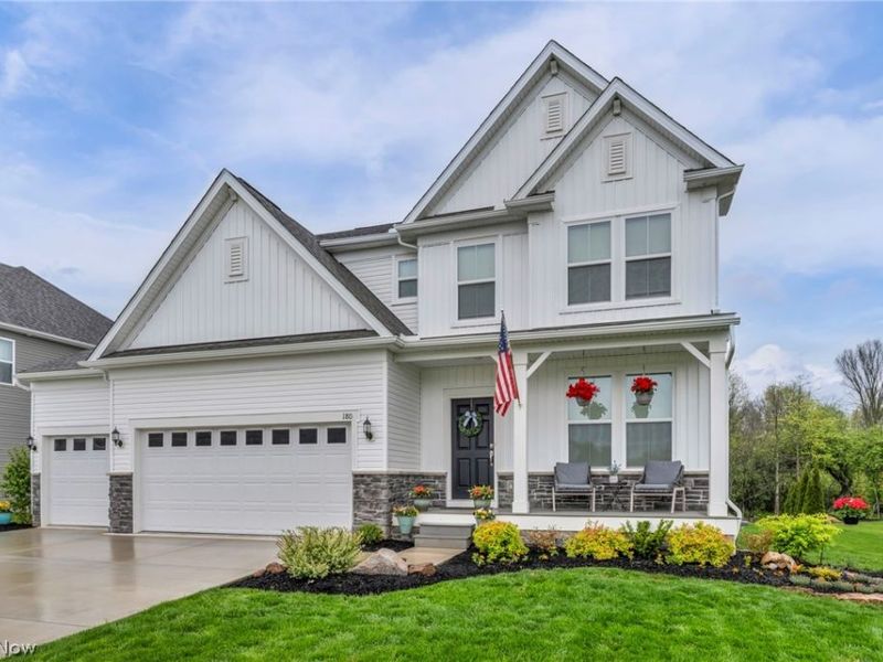 180 Country Meadow Lane, Wadsworth, OH 44281 Photo 3