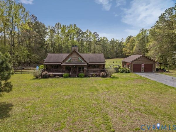 379 Sparrow Hawk Lane , Elberon, VA 23846