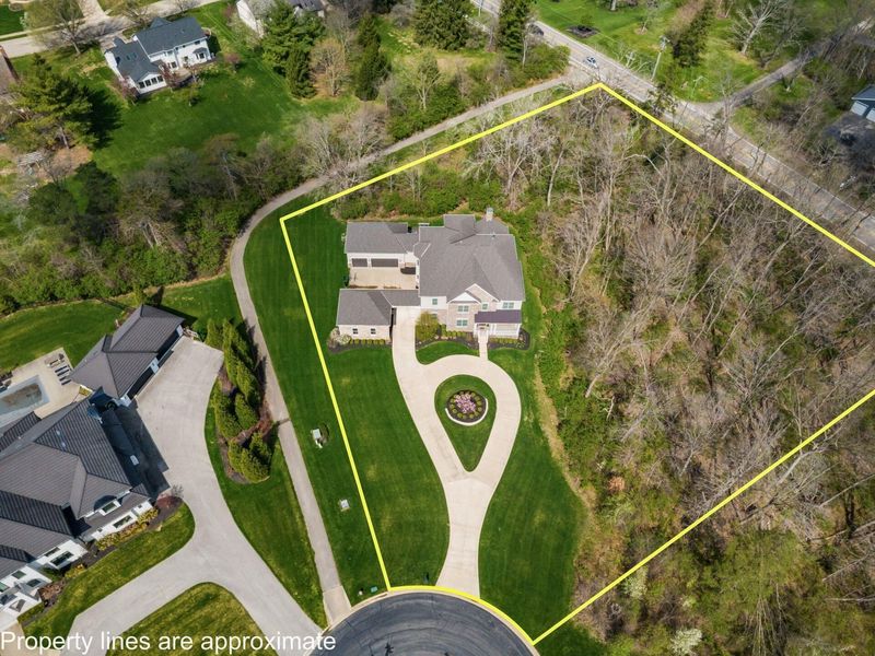 9472 Riverway Run, Powell, OH 43065 Photo 3