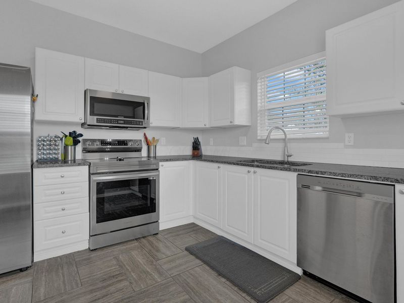 7130 Steel Dust Drive, Unit 1, New Albany, OH 43054 Photo 14