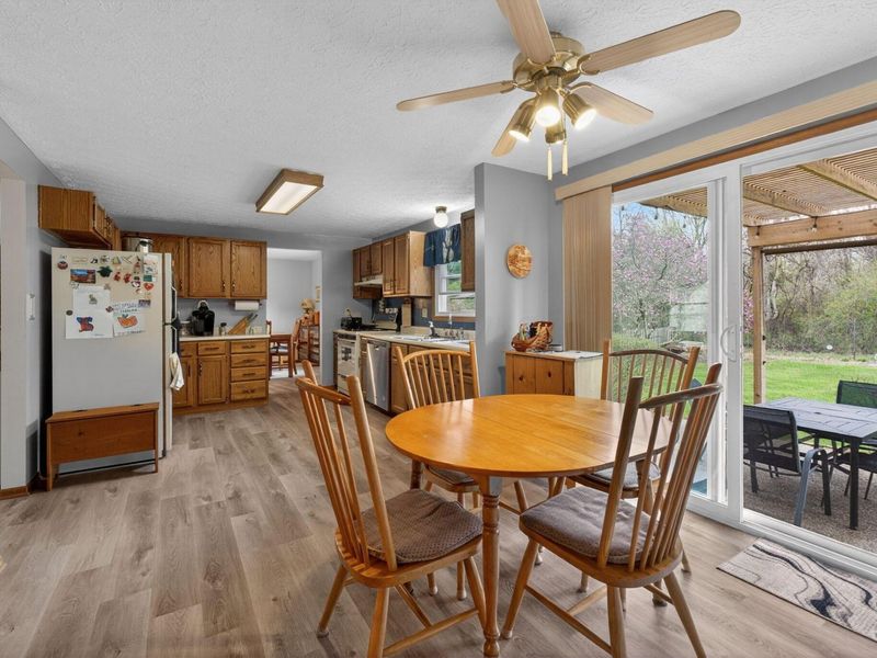 8433 Bridletree Way , Columbus, OH 43235 Photo 11