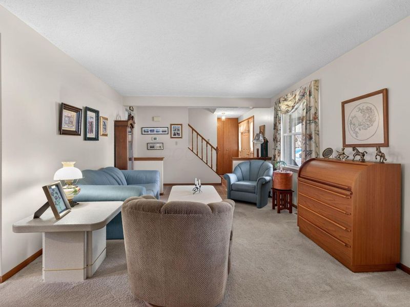 8433 Bridletree Way , Columbus, OH 43235 Photo 19