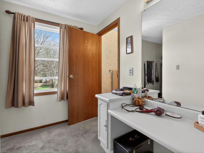 8433 Bridletree Way , Columbus, OH 43235 Photo 26