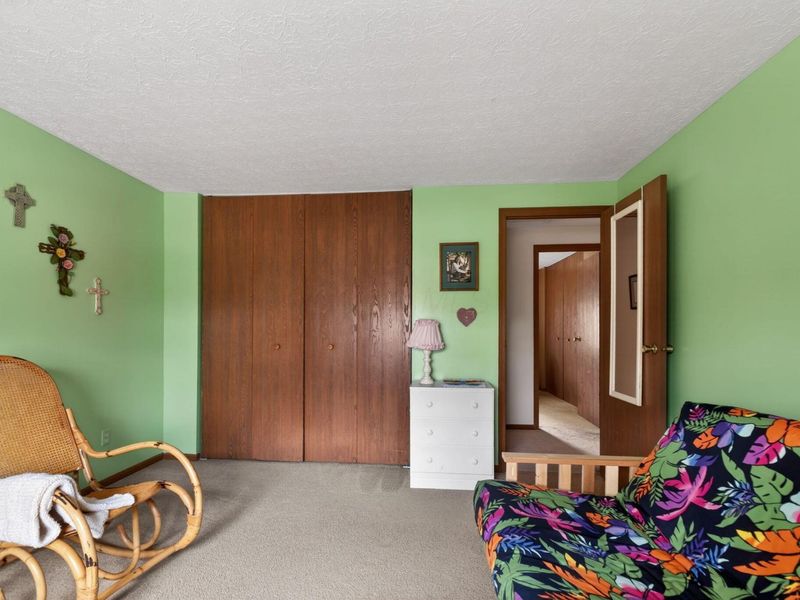 8433 Bridletree Way , Columbus, OH 43235 Photo 34