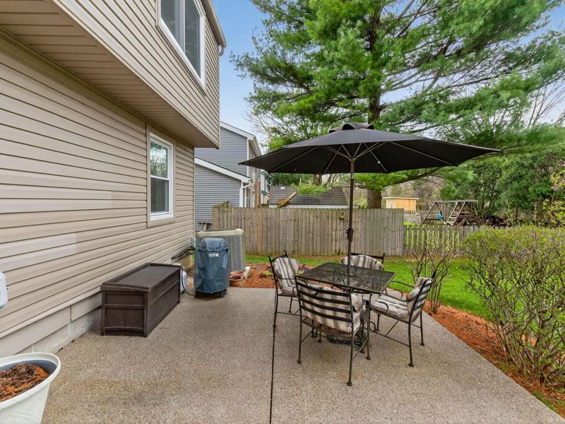 8433 Bridletree Way , Columbus, OH 43235 Photo 51