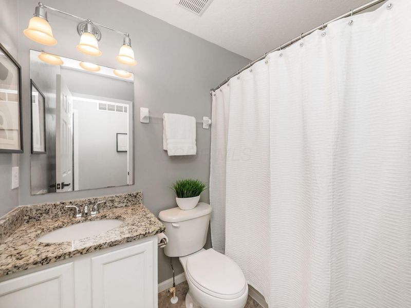 7241 Normanton Drive, New Albany, OH 43054 Photo 24