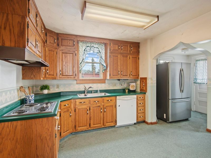 513 Binns Boulevard , Columbus, OH 43204 Photo 8