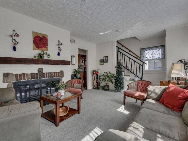 356 Lakeshore Drive W, Hebron, OH 43025 Photo 5