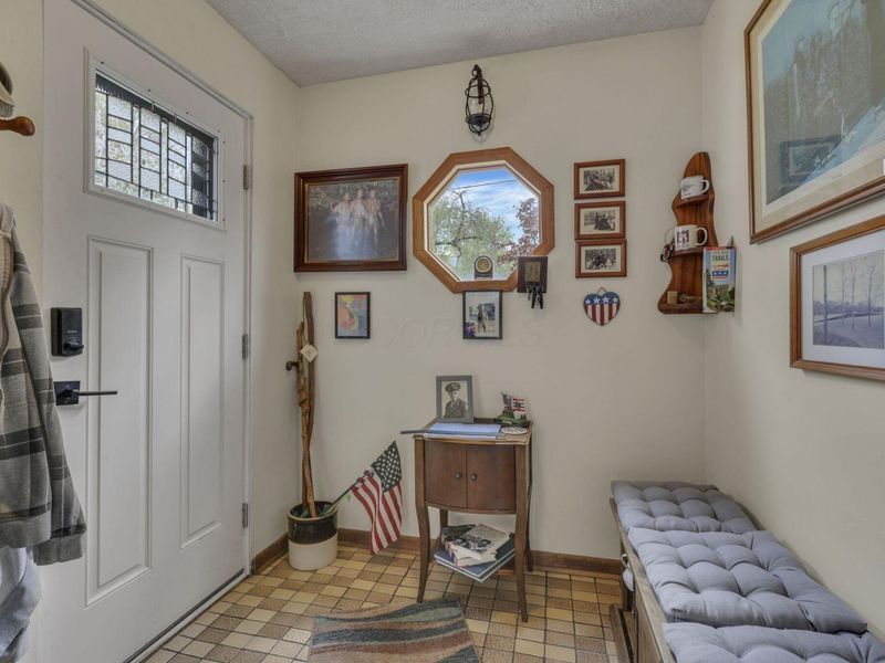 356 Lakeshore Drive W, Hebron, OH 43025 Photo 8