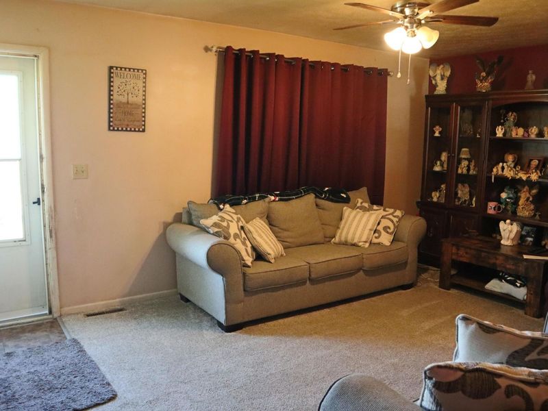 4172 Grayfriars Lane, Columbus, OH 43224 Photo 8