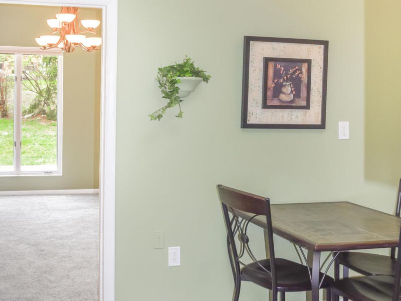 28 Rue Saint Clair Drive, Urbana, OH 43078 Photo 4