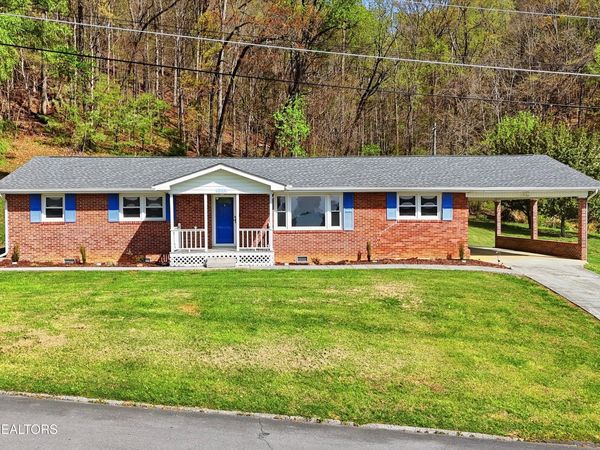 215 Russell Drive, Rogersville, TN 37857