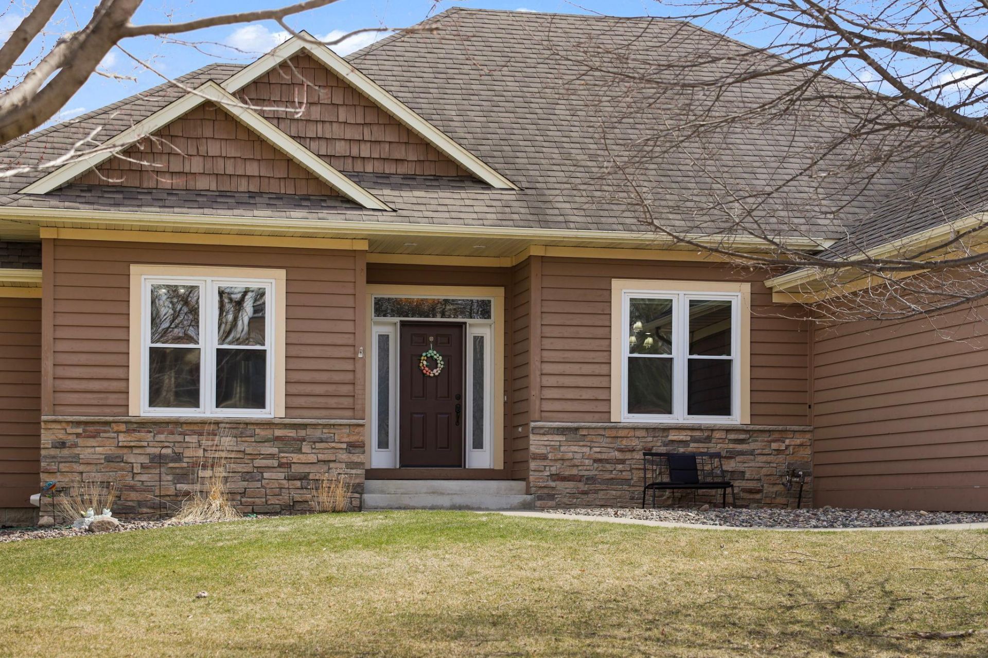 1929 Woodcrest Drive NE, Owatonna, MN 55060