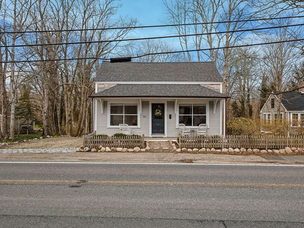 194 Route 6A, Yarmouth Port, MA 02675