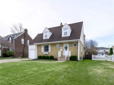 77 Colvinhurst Drive, Buffalo, NY 14223