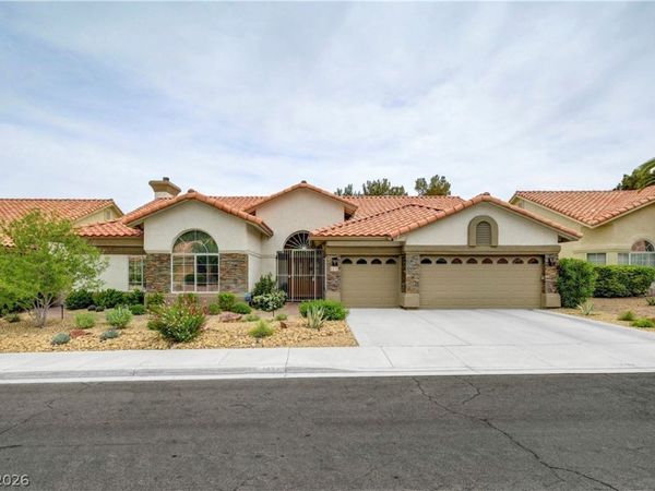 1432 Castle Crest Drive, Las Vegas, NV 89117