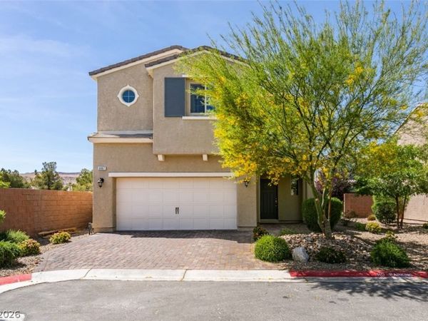 6887 Crimson Horse Court, Las Vegas, NV 89148