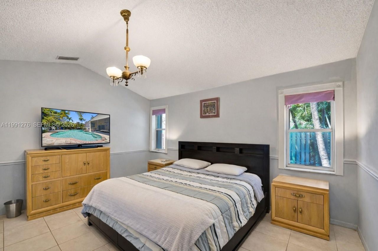 1080 Briar Ridge Rd, Weston, FL 33327 Photo