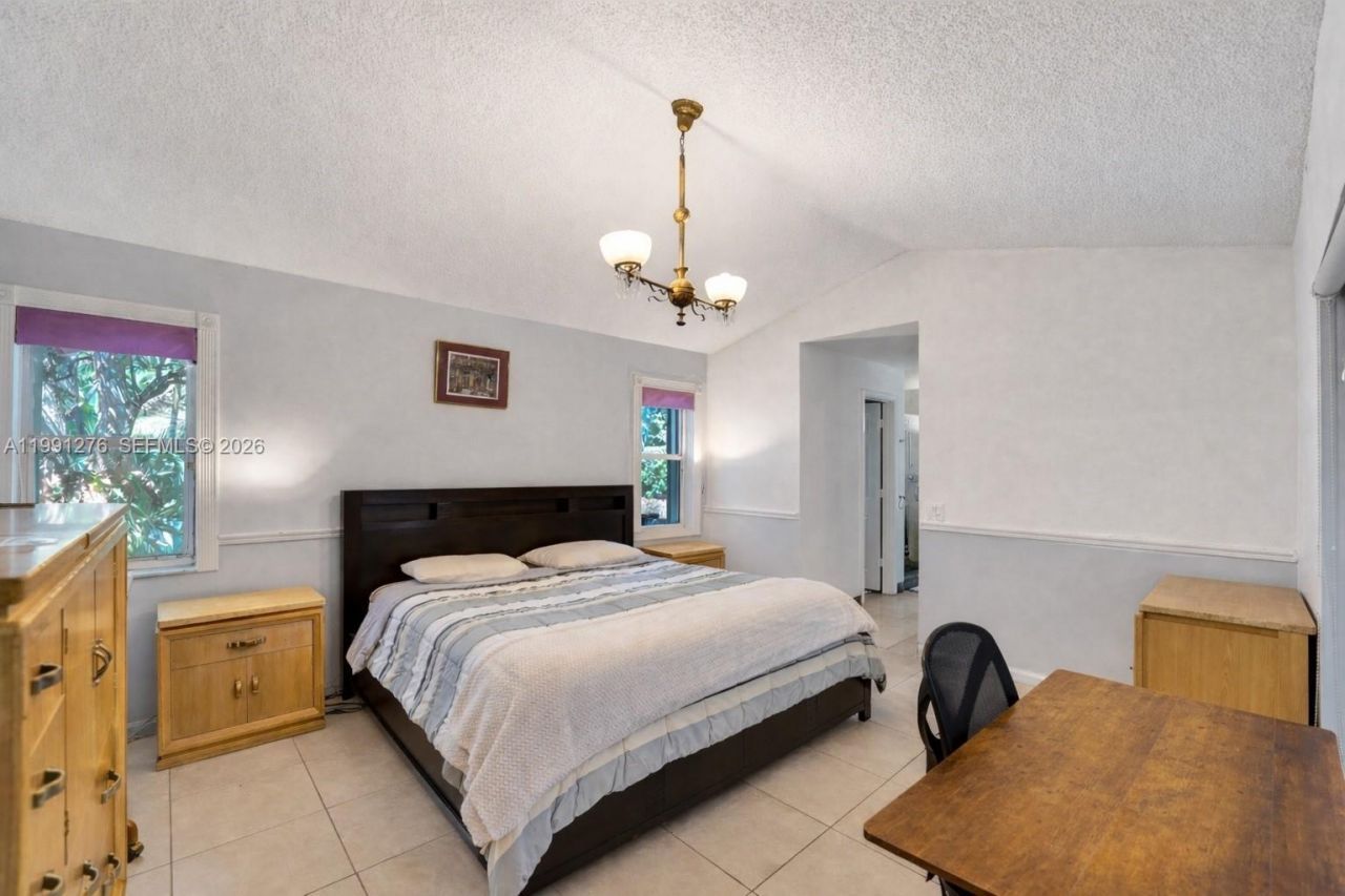 1080 Briar Ridge Rd, Weston, FL 33327 Photo