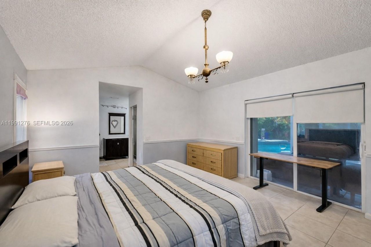 1080 Briar Ridge Rd, Weston, FL 33327 Photo