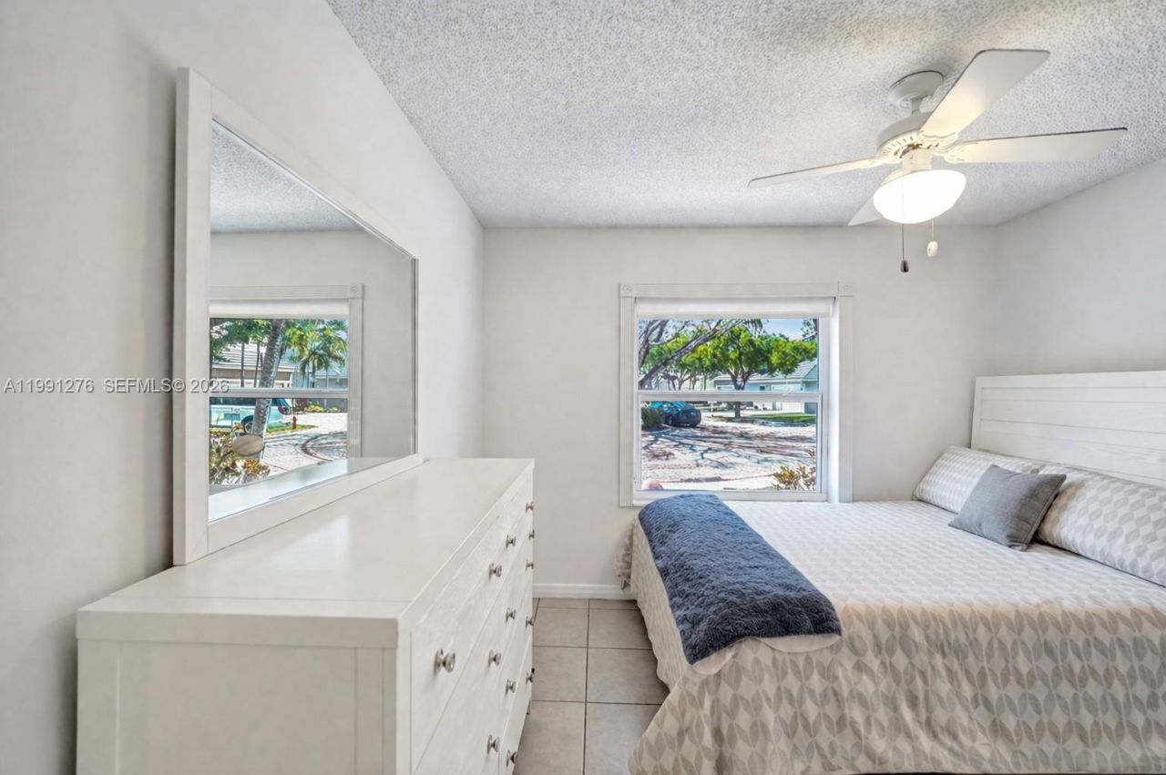 1080 Briar Ridge Rd, Weston, FL 33327 Photo