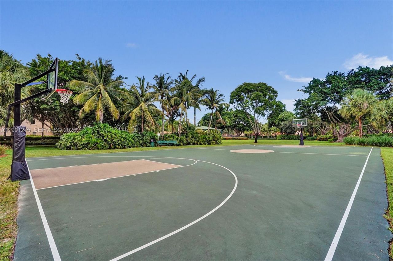 1080 Briar Ridge Rd, Weston, FL 33327 Photo