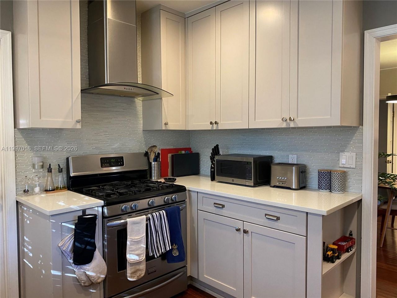 600 Alminar Ave, Unit -, Coral Gables, FL 33146 Photo