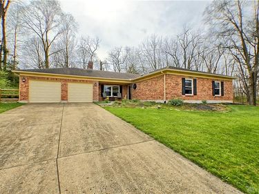 500 Woodcove Way, Beavercreek, OH 45430
