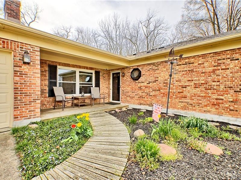 500 Woodcove Way, Beavercreek, OH 45430 Photo 4