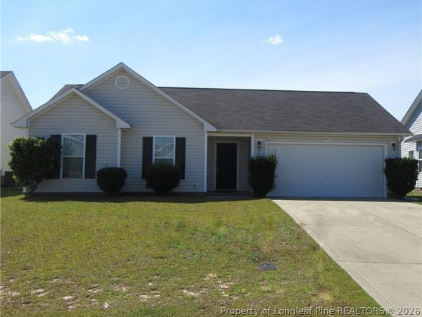 2212 Cliff Swallow Drive , Fayetteville, NC 28306