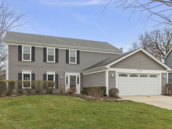 2356 Richmond Drive , Wheaton, IL 60189