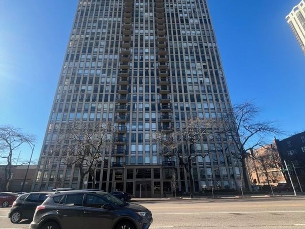 1660 N La Salle Drive, Unit 3208, Chicago, IL 60614