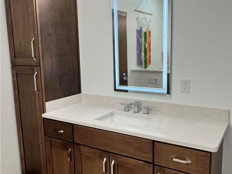 8215 Whispering Pines Drive, Novelty, OH 44072 Photo 21