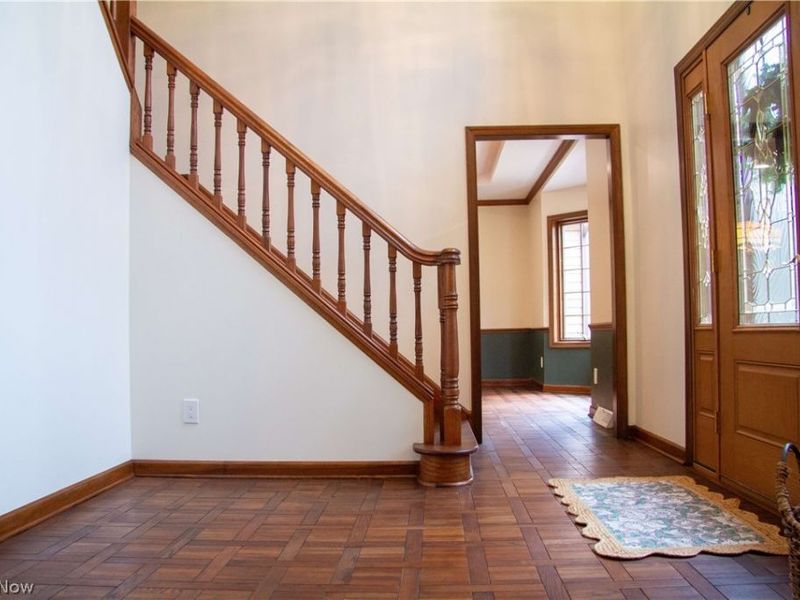 8215 Whispering Pines Drive, Novelty, OH 44072 Photo 3