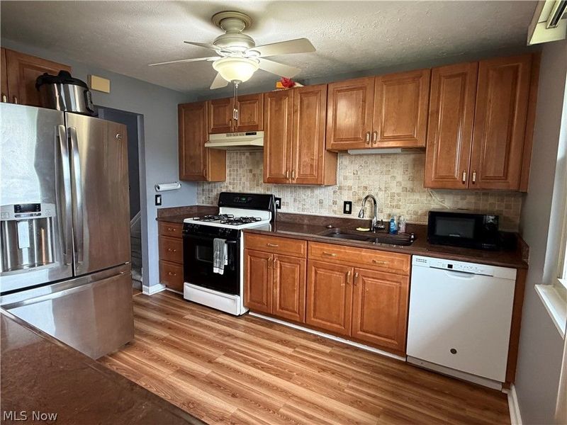 24881 Ridgeline Drive, Bedford Heights, OH 44146 Photo 3
