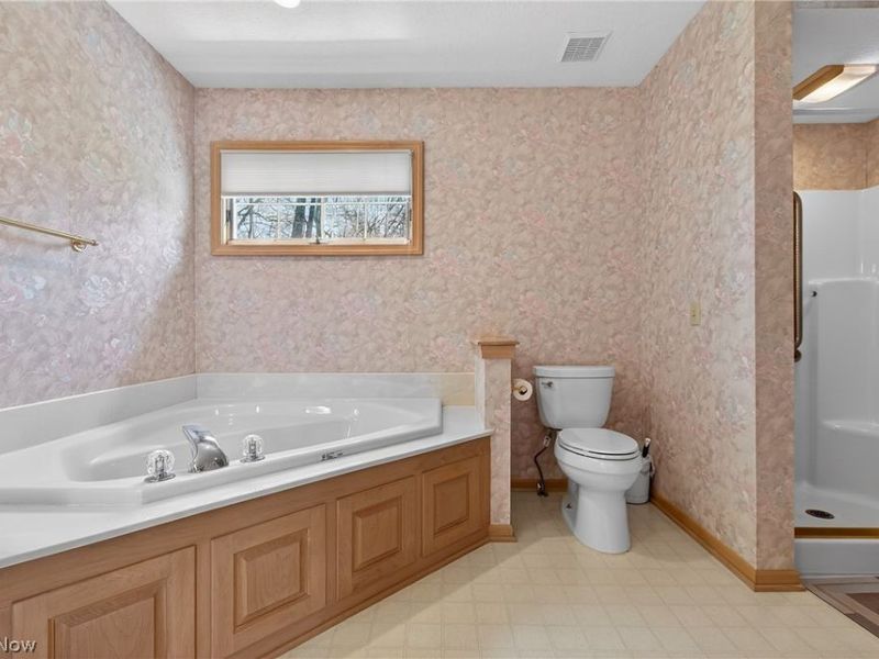 9100 Hocking Street NW, Massillon, OH 44646 Photo 16