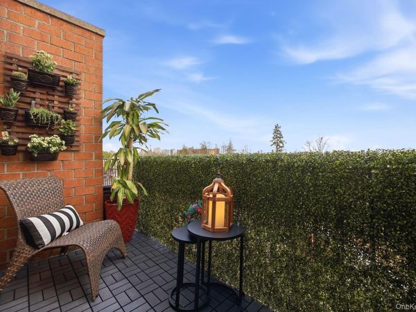 8462 Austin Street , Unit C3, Kew Gardens, NY 11415