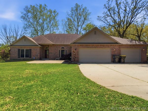 27362 E 146th Street S, Coweta, OK 74429