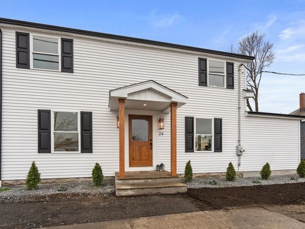24 Lowell St, Wilmington, MA 01887