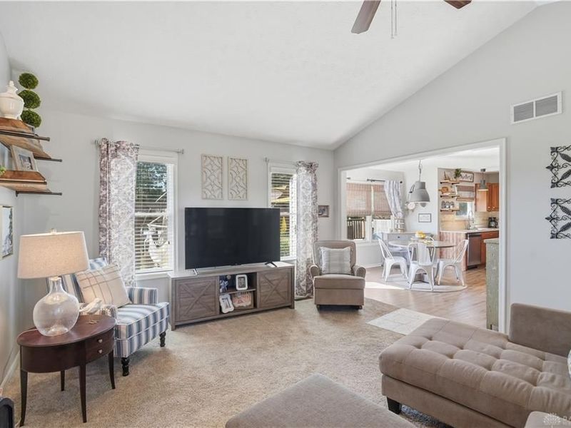 1525 Adamsmoor Drive, Waynesville, OH 45068 Photo 11