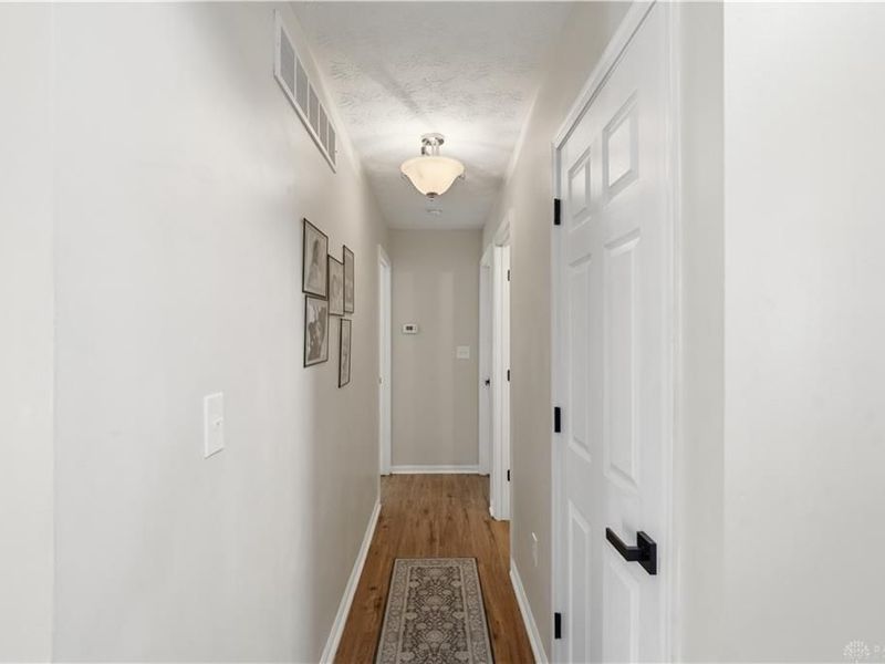 1525 Adamsmoor Drive, Waynesville, OH 45068 Photo 18