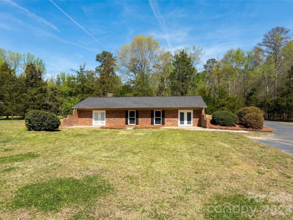 601 Cedarwood Drive , Monroe, NC 28112