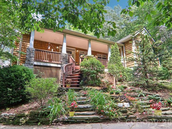 1063 Swiss Pine Lake Drive, Spruce Pine, NC 28777