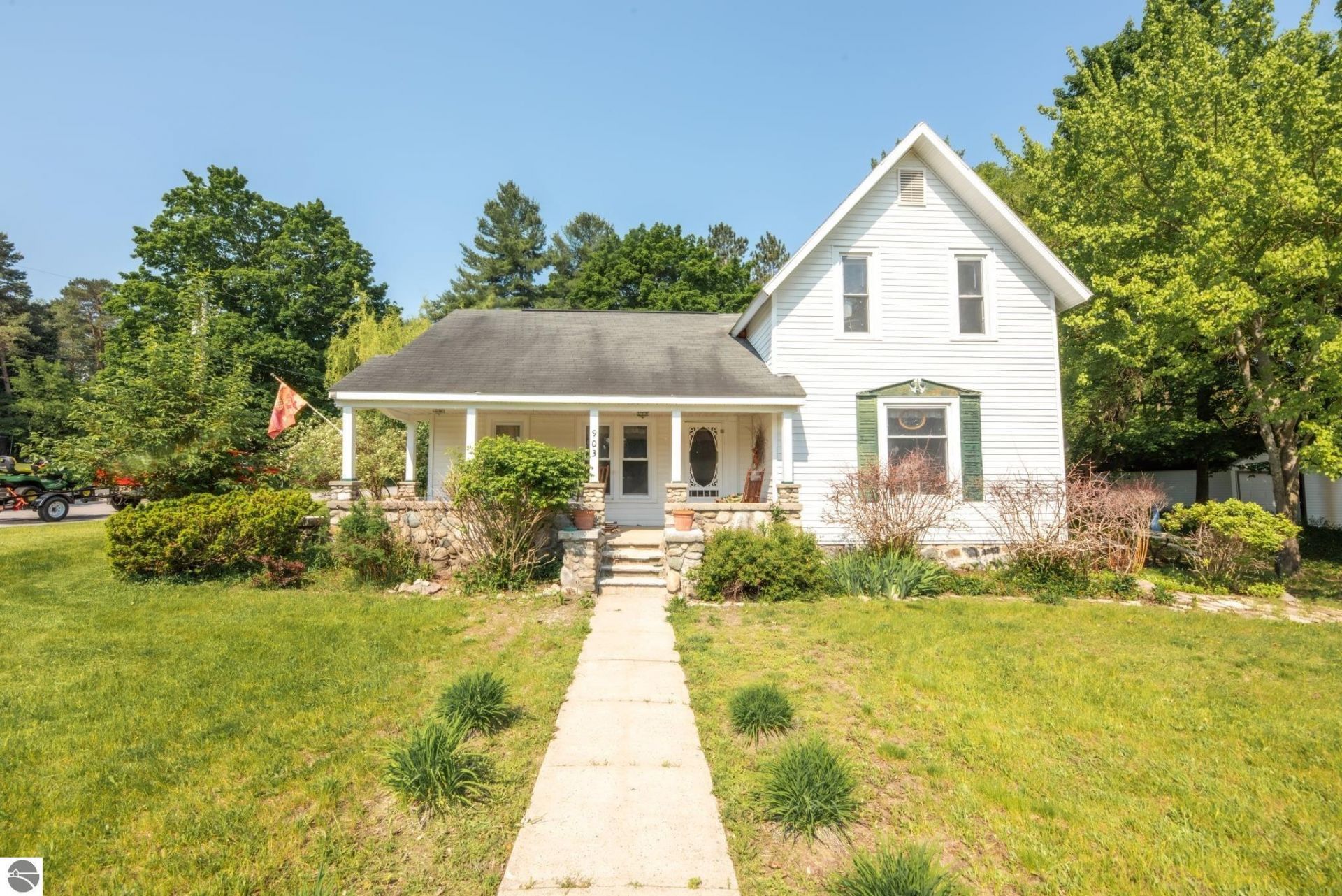 903 Bridge Street N, Bellaire, MI 49615 Main Photo