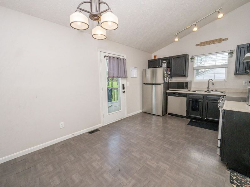 29 School Road, Walton, KY 41094 Photo 12