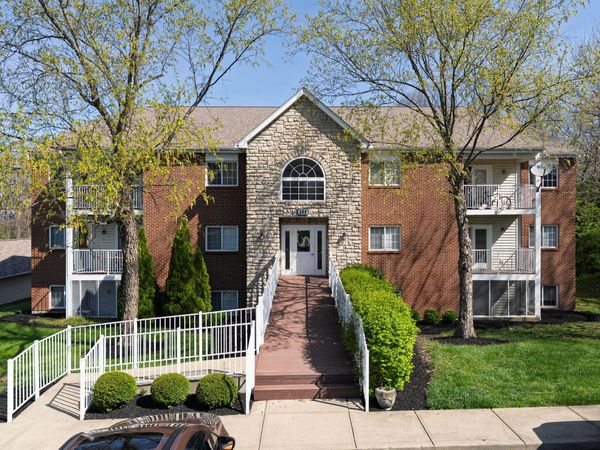 388 Marian Lane, Unit 8, Florence, KY 41042