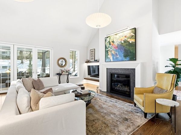 92 Common St, Groton, MA 01450