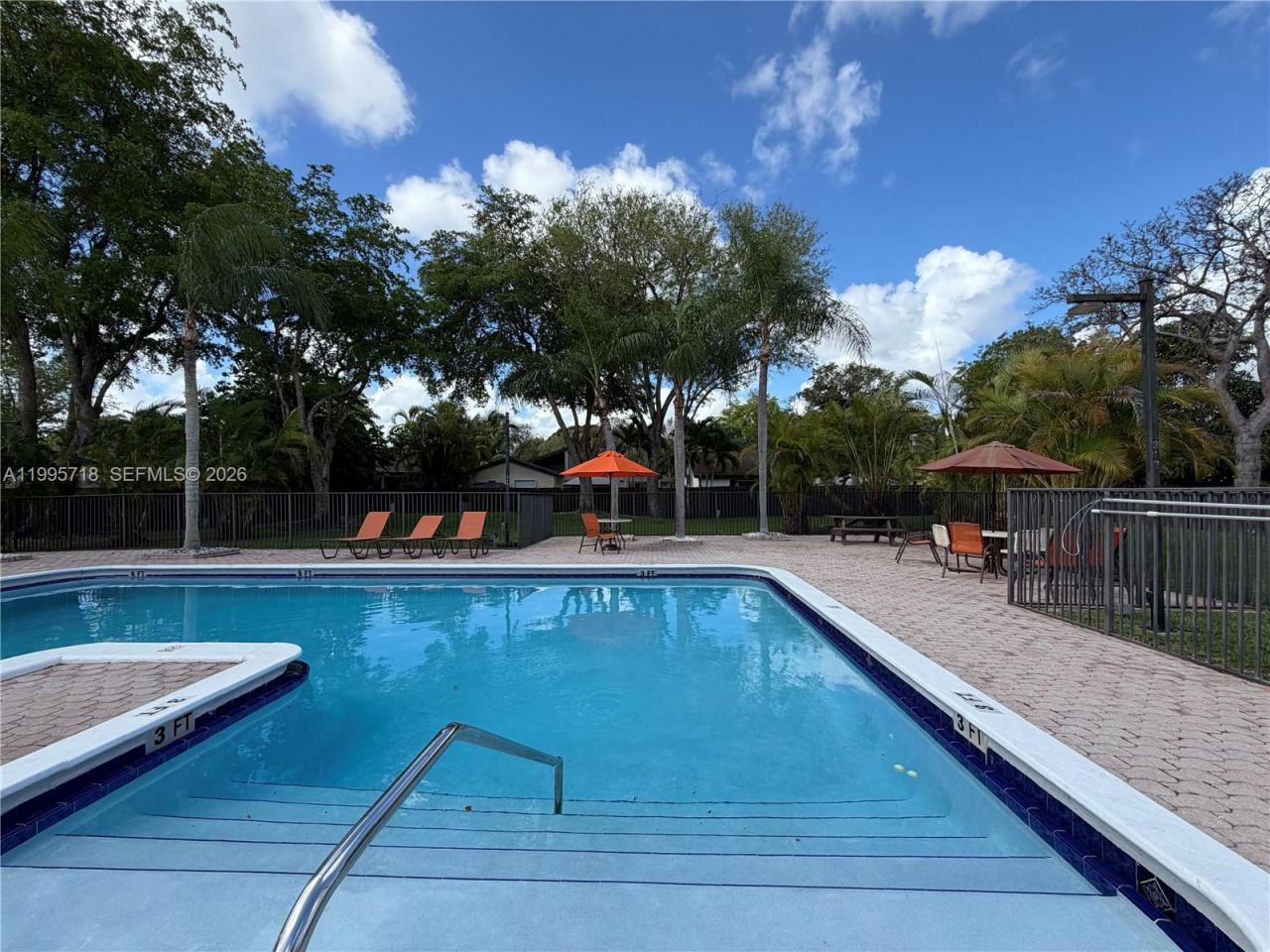 10828 SW 132nd Cir Ct, Miami, FL 33186 Photo