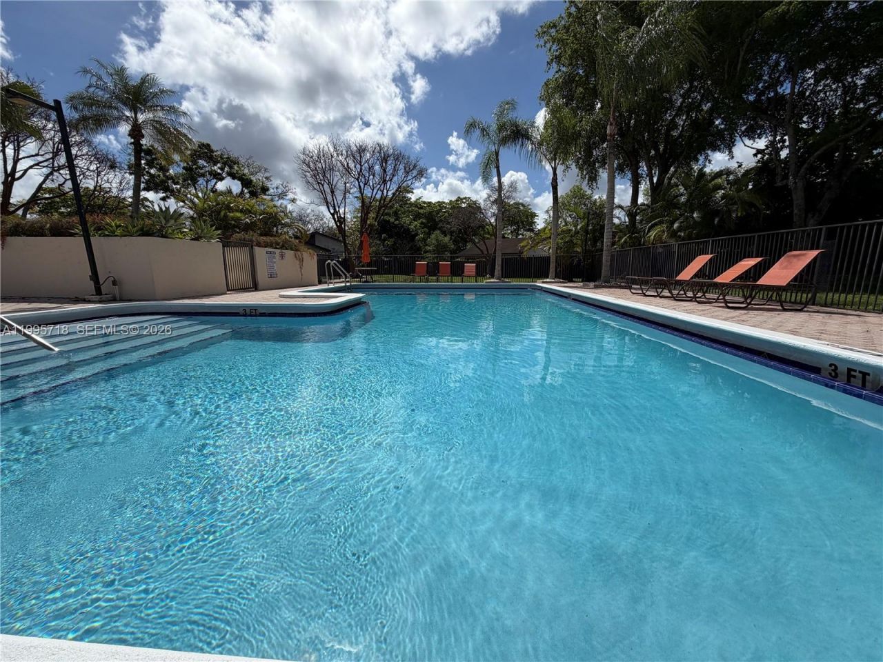 10828 SW 132nd Cir Ct, Miami, FL 33186 Photo